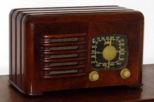 Vintage Emerson Radio